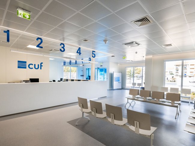 Receção Central - Clínica CUF Barreiro