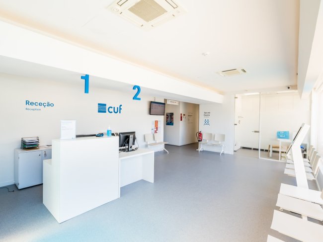 Centro de Saúde CUF Linda-a-Velha - receção