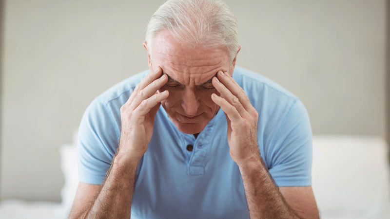 Homem com sintomas de AVC