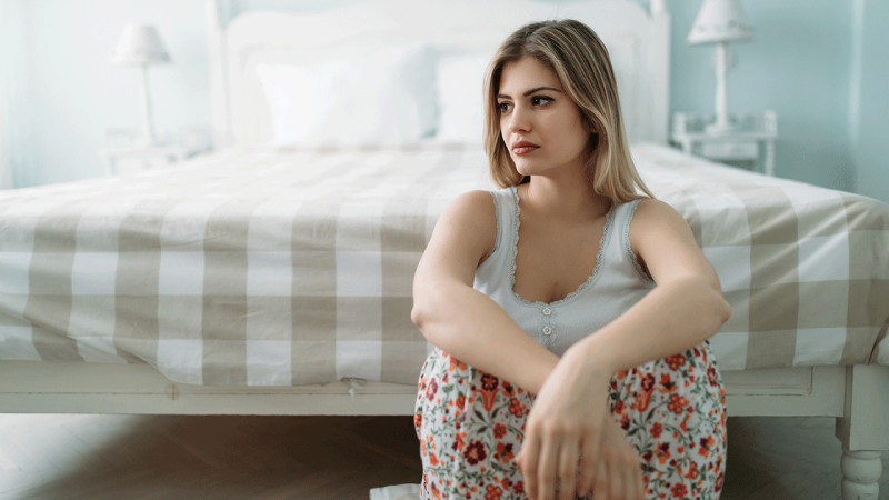 Mulher manifesta sintomas de depressão