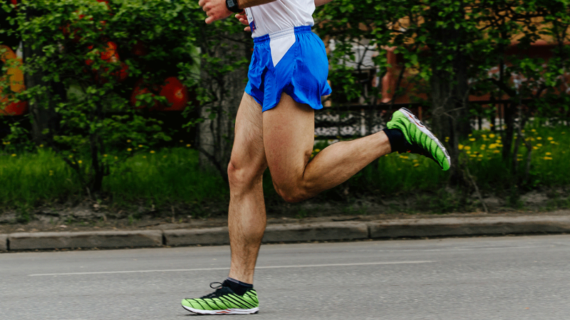 Homem corre meia maratona