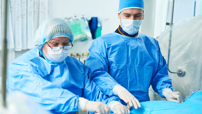 Equipa médica faz angioplastia em doente que sofreu enfarte do miocárdio