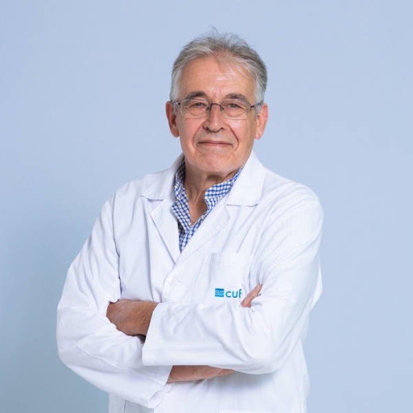 18042 - Leite Carneiro