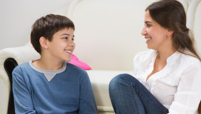 Jovem manifesta sintomas de epilepsia na adolescência