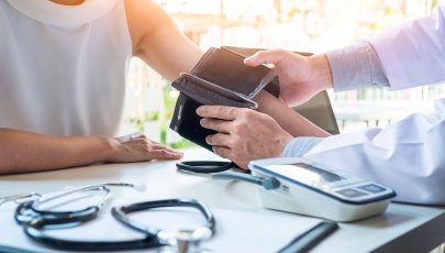 Médico de Medicina Geral e Familiar a desempenhar o seu papel